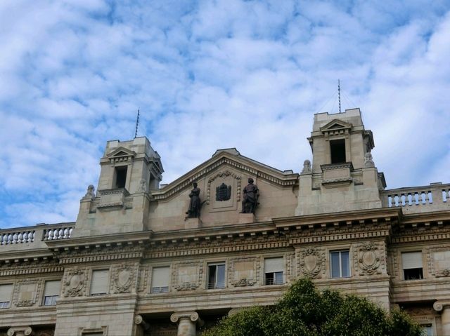 【ブダペスト】癒しの広場 Liberty Square 