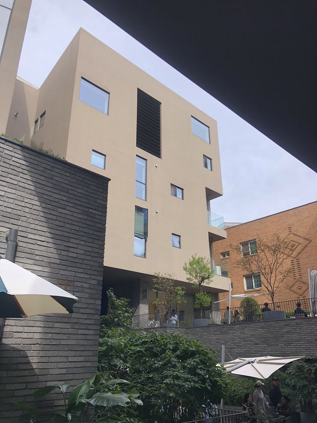 🌞 한남동에서 즐기는 주말 브런치, 아이쇼핑, 카페 탐방