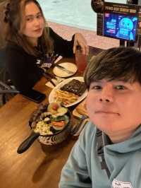 Loved for it's Cozy Vibe, Diversed Menu and Affordable Prices.