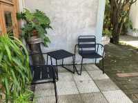 สวนหน้าบ้าน คาเฟ่ขนมปังโฮมเมท  ชลบุรี