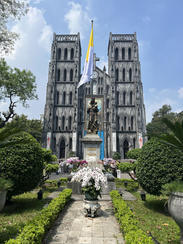 Exploring the Vibrant Heart of Hanoi