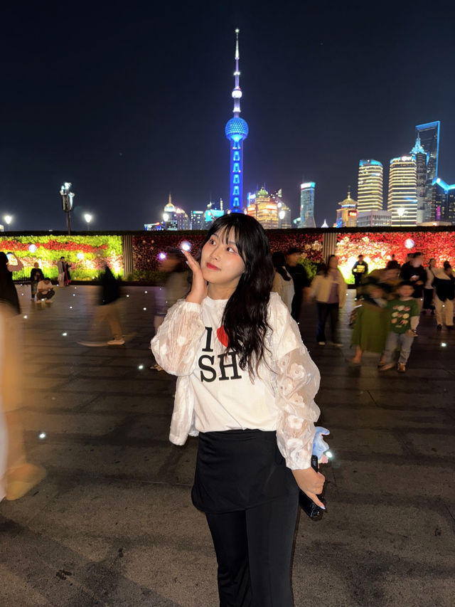 상하이는 야경 원탑 도시 중 하나