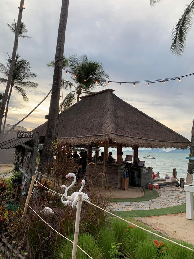 💕Amazing Place for Cocktails and A Fire Show💕