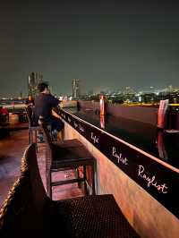 Raylist Rooftop & Bar ย่านสาทร กรุงเทพ