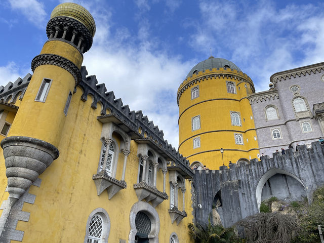 Sintra เมืองแห่งปราสาทเทพนิยายในขุนเขา