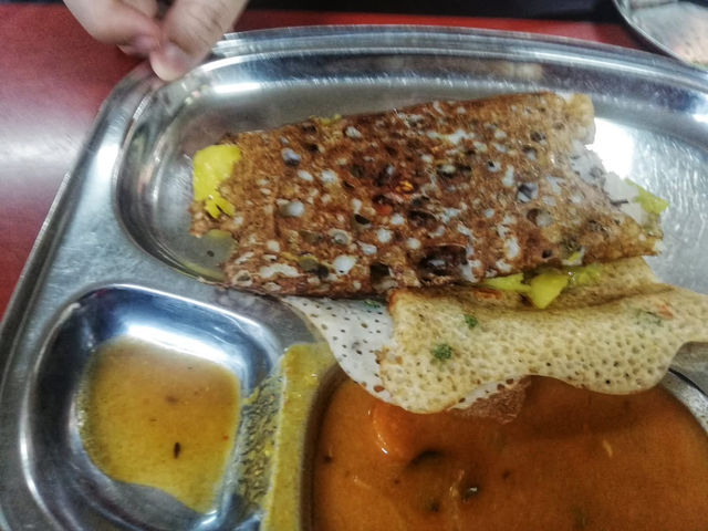 Sri Ananda Bahwan Restaurant  