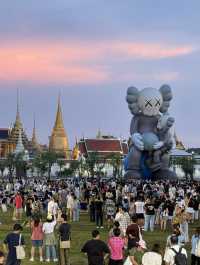 KAWS: HOLIDAY THAILAND 