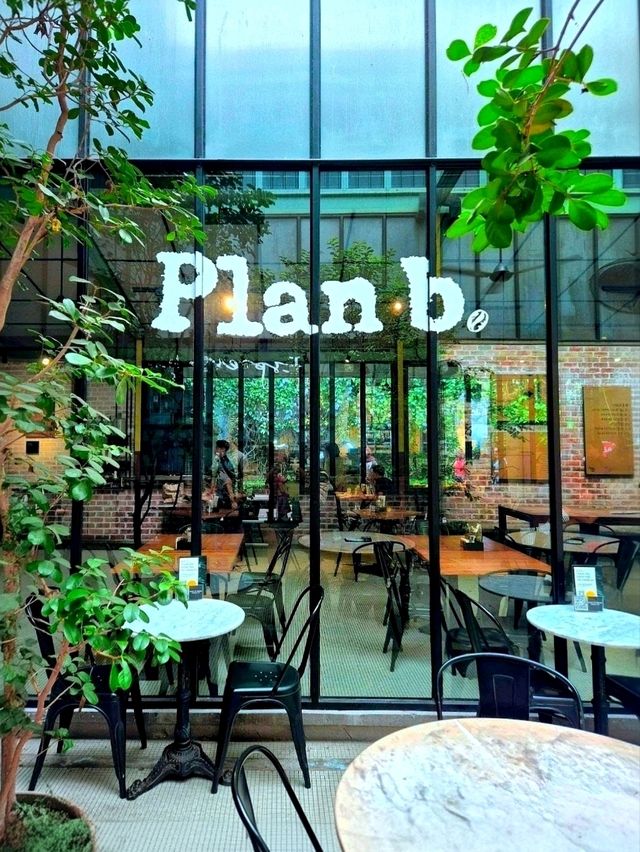 Plan B, Ipoh: Where Good Food Meets Great Company. 