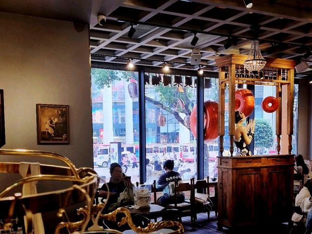 📍 BEIGEL TREE by New York Bagelous Museum: Tea Time Perfection! 📍 BEIGEL TREE by New York Bagelous Museum: Tea Time Perfection!