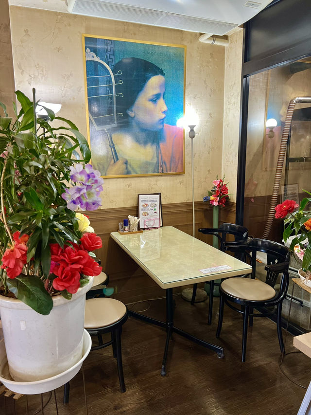 A Relaxed Walk Around Nagoya – Shrines, Temples & Coffee Breaks