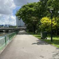 River of Serenity: Unwinding at Kallang Riverside Park