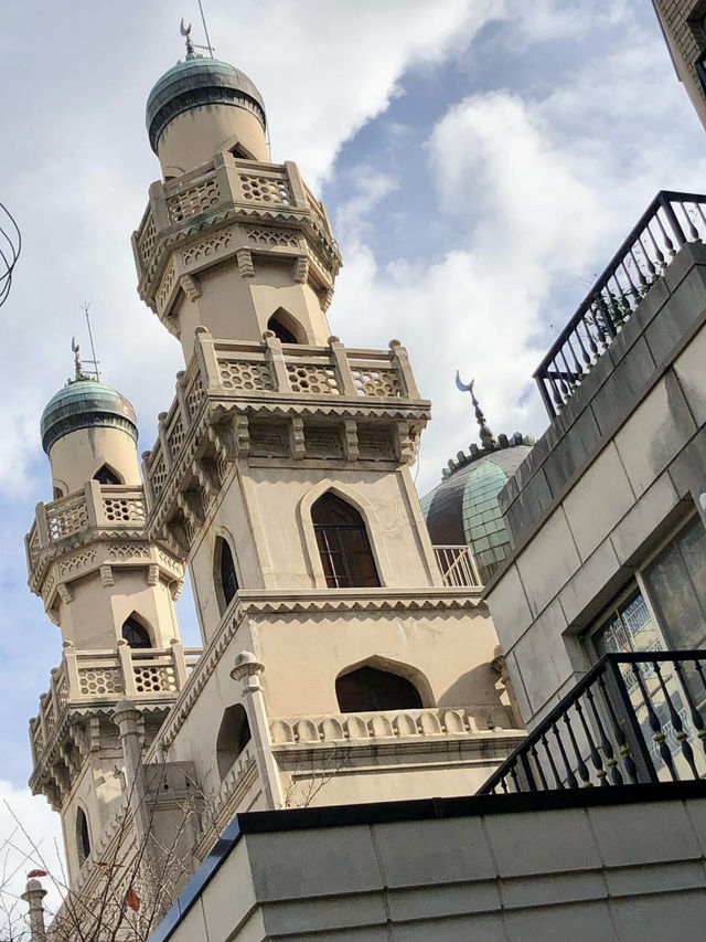 A Day Exploring Beautiful Architecture in Kobe