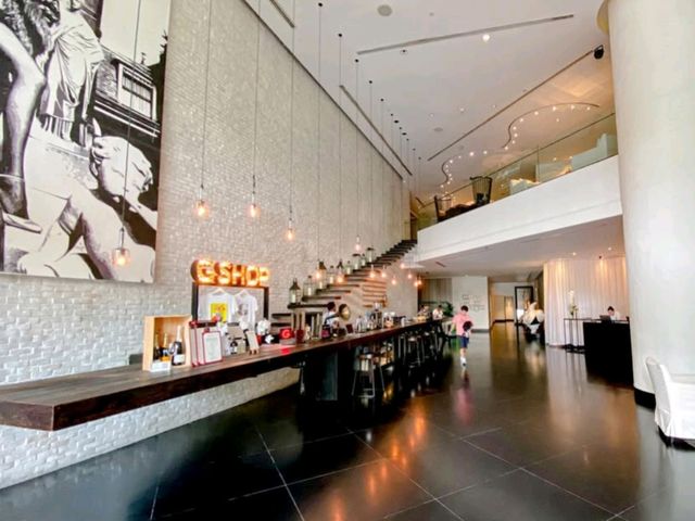 🏨 Pullman Bangkok Hotel G (Silom)