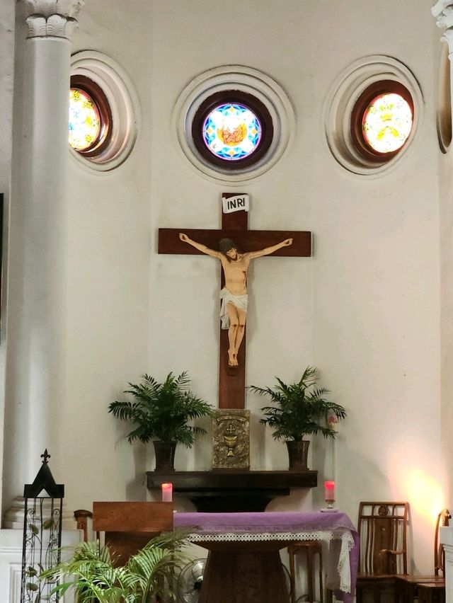 ความสงบและศักดิ์สิทธที่ Our Lady of Lourdes Chapel