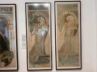 【チェコ・プラハでミュシャ展鑑賞🎨🇨🇿】 アール・ヌーヴォーの巨匠、ミュシャの世界に浸る特別なひととき 
