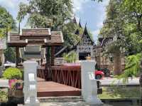 วัดโลกโมฬี เสน่ห์ล้านนาโบราณกลางเมืองเชียงใหม่
