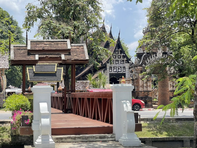 วัดโลกโมฬี เสน่ห์ล้านนาโบราณกลางเมืองเชียงใหม่