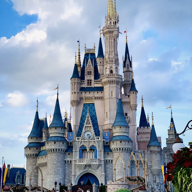 Magic Kingdom in One Day: Smart Strategy for First-Timers
