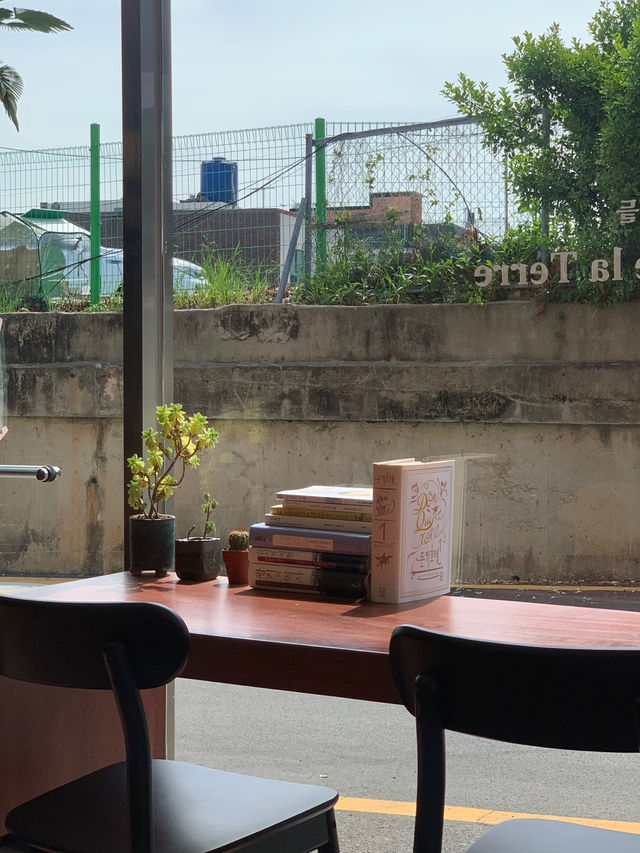 부산 | ☕️ 카페 지상의 주민들