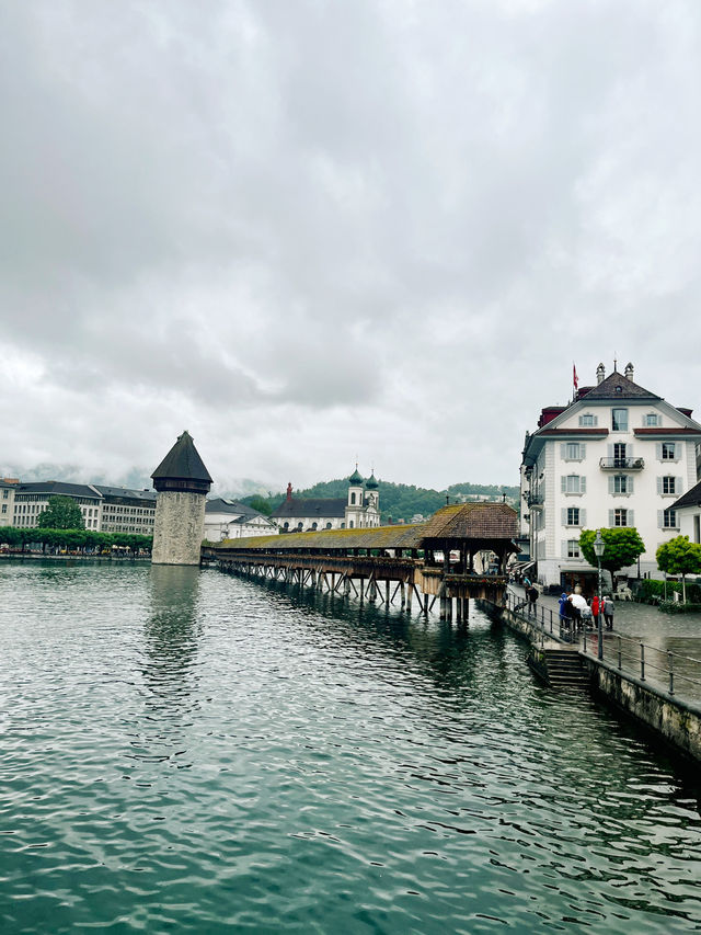 Lion Monument Lucerne – A Powerful Memorial in Stone