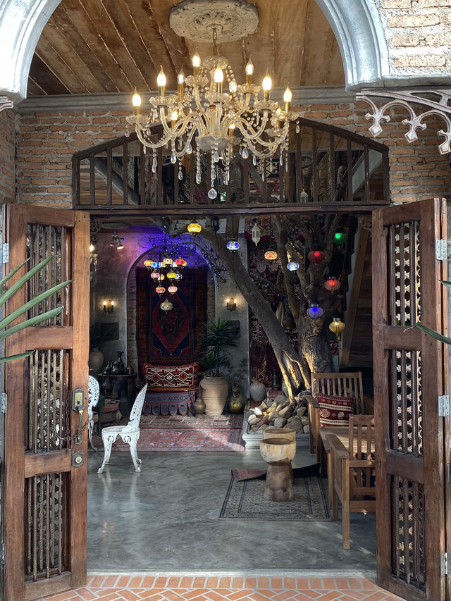 🧿คาเฟ่สไตล์ตุรกี ตั้งอยู่ในปั้มปตท. ทางไปสัตหีบ