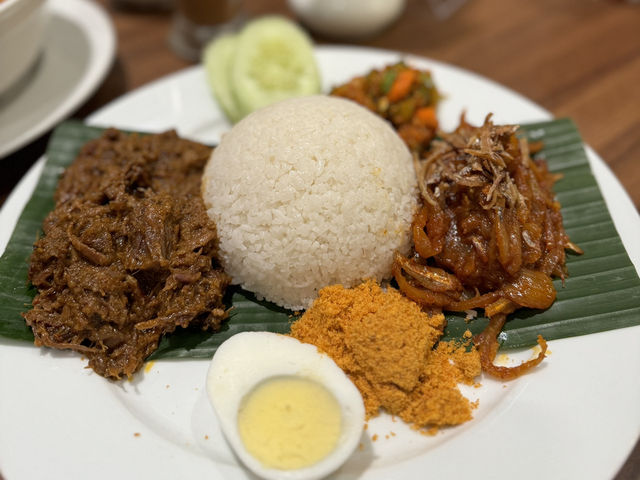 Familiar Flavours, Upscale Ambience: Madam Kwan’s at Pavilion Damansara Heights