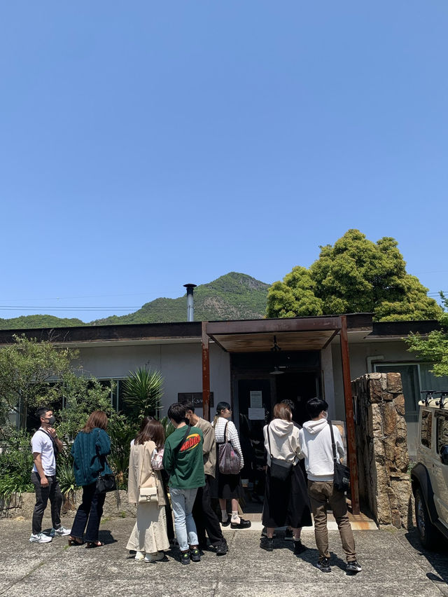 【香川🇯🇵】小豆島で食べる絶品しらすピザ🍕