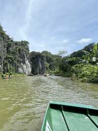 🌿 Glide Through Nature’s Masterpiece – Tam Cốc’s Hidden Wonders