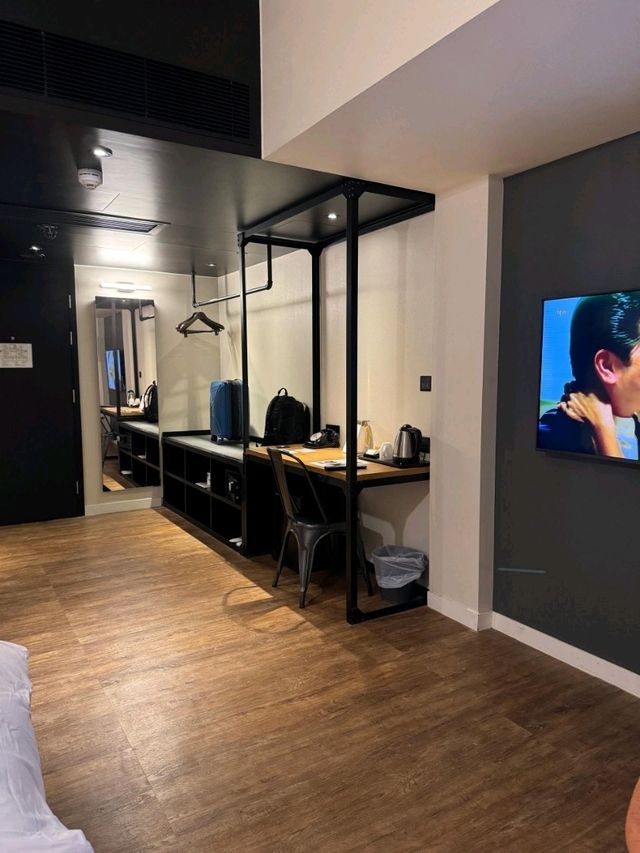 Stylish, Comfortable & Convenient in Tuen Mun,HK