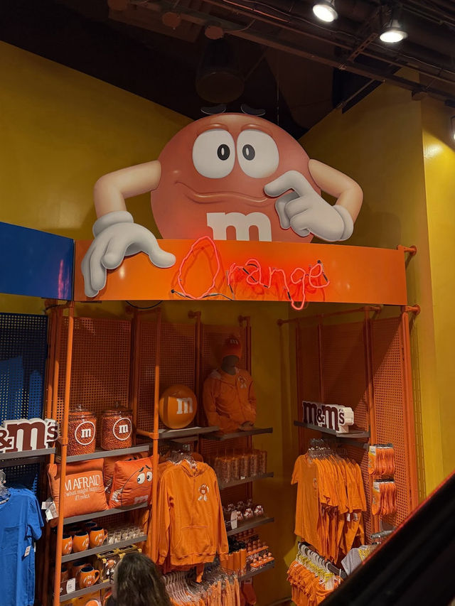   🍫M&M’s World 紐約旗艦店｜可愛到忍不住手滑的彩色世界！