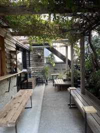 Onibus Coffee Japan, Minimalist Charm Meets Specialty Roasting