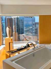 🏨 The Upper House, Hong Kong – Calm Luxury with Sky-High Views 🌆💎