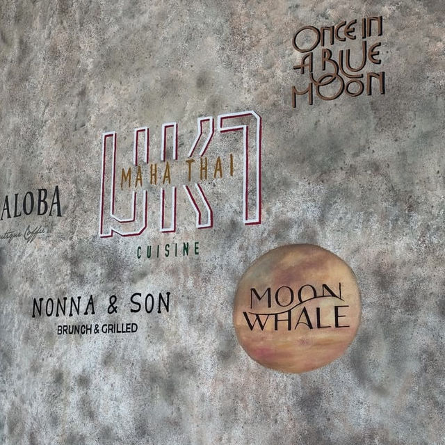 🌙 Moon Whale Pattaya – Rooftop Cafe & Bar