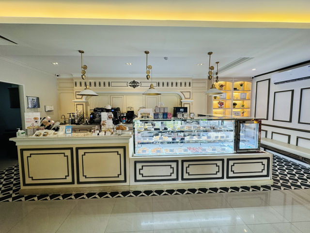 Savor the Sweet Life at Luxcious Café