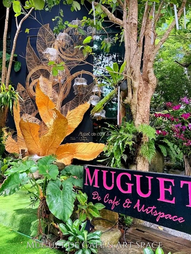 Muguet de Café & Art Space เป็นคาเฟ่และพื้นที่ศิลป