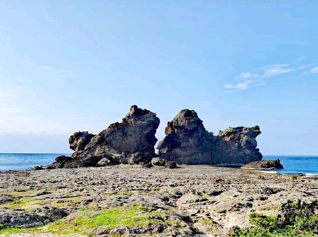雙獅岩
