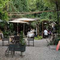 Columbo craft village