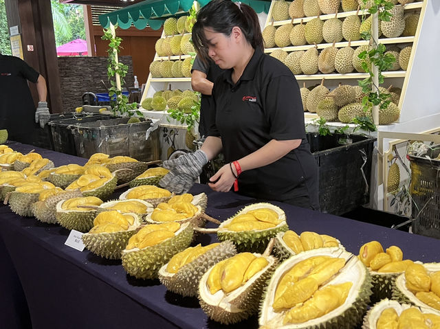 Durian Extravaganza at Resort World Sentosa!