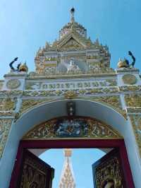 วัดพระธาตุพนมวรวิหาร สายมูควรมาสักการะสั้งครั้ง