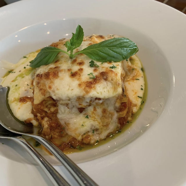 バンコクの新鮮な食材をふんだんに使ったレストラン🇹🇭