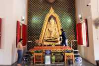 วัดพระศรีรัตนมหาธาตุ สุพรรณบุรี