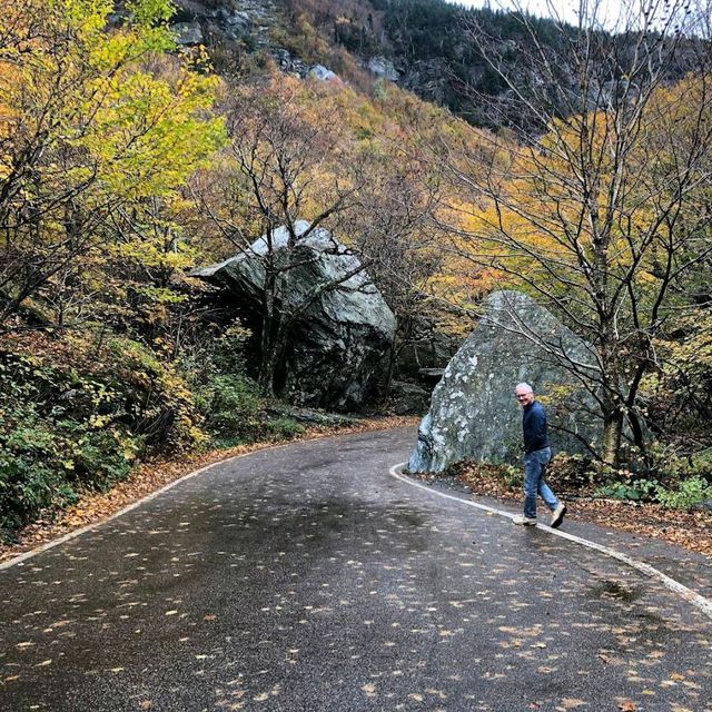 Smugglers’ Notch – “Autumn’s Secret Tunnel”