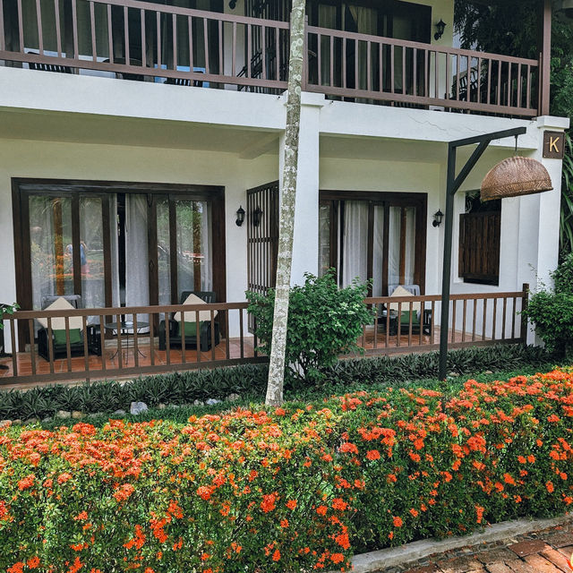 ที่พักธรมมชาติในวังเวียง Riverside Boutique Resort