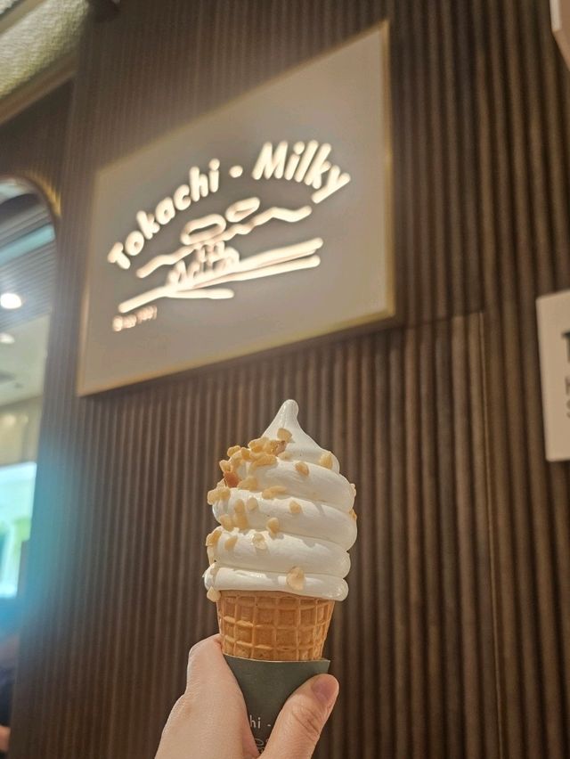 室內甜品打卡點，冰淇淋必食