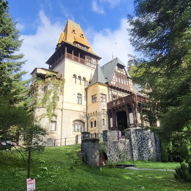 Peleș Castle