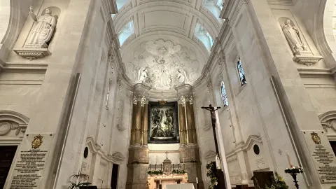 Portugal 🇵🇹 Sanctuary of Our Lady of Fatima ⛪️ — traveler post in Fatima