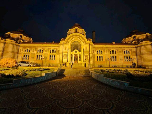 在華麗浴場中穿梭時光從浴場到博物館🏛#索菲亞區域歷史博物館（Regional History Museum of Sofia）-Sofia Bulgaria