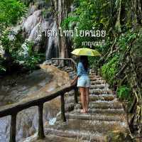 "น้ำตกไทรโยคน้อย" หรือ "น้ำตกเขาพัง"