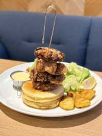 【愛知観光】ハワイ感満載のチキンタワーパンケーキ🥞