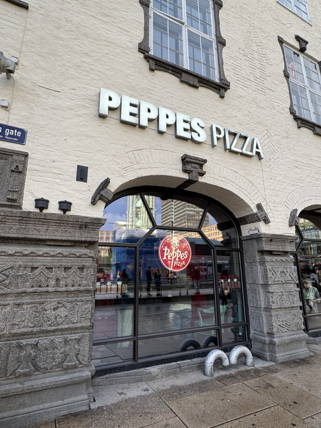 Peppe’s Pizza Oslo City – Cozy Vibes and Classic American Taste
